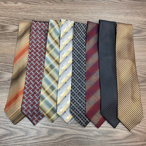 Lot of 8 Kenneth Cole Silk Ties Neckties - Picture 1 of 6